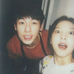 美女全身裸露着露出奶头无遮挡网站
